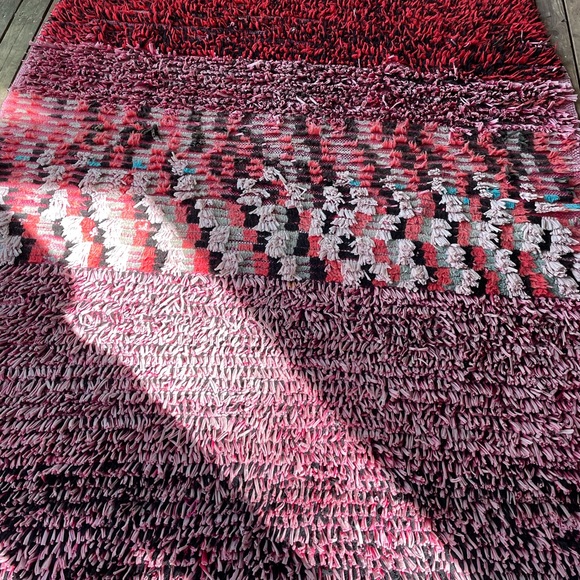 Authentic Moroccan Rug - Picture 7 of 7